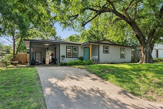 1321 S Lamar St, Weatherford, TX 76086