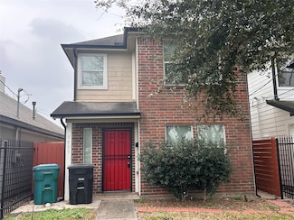 8405 Comal St, Houston, TX 77051