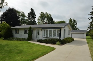 12009 County Road G, Caledonia, WI 53108