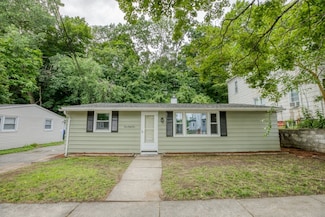 165 Hampden St, Indian Orchard, MA 01151