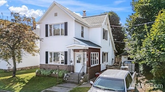 612 Maurice St, Ishpeming, MI 49849