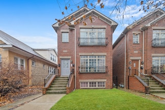 5301 W Leland Ave, Chicago, IL 60630