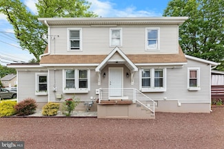 2218 Brunswick Ave, Trenton, NJ 08648