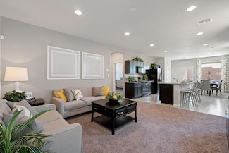 4207 Via de Ventura, Santa Fe, NM 87507