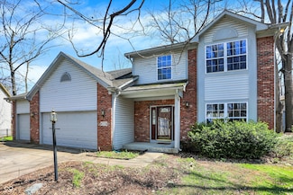 11249 Tall Trees Dr, Fishers, IN 46038