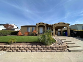 343 Los Alamos Dr, San Diego, CA 92114