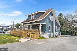 652 E Springfield Rd, Springfield, PA 19064