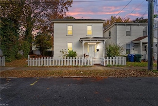 210 Pearl St, Suffolk, VA 23434