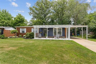 520 Crestvale Dr, Saint Louis, MO 63119