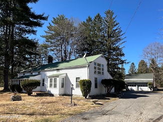 6 Main St, South Egremont, MA 01258