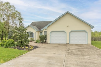 400 Merri Ln, Mifflinburg, PA 17844