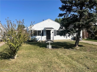 2149 Hancock St, Lorain, OH 44052