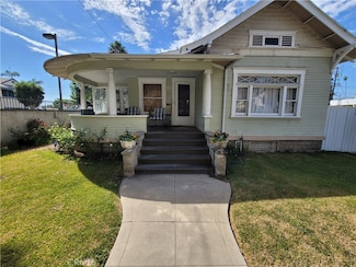 1820 N Bush St, Santa Ana, CA 92706