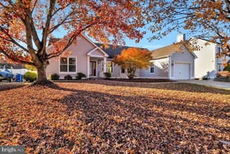 4 Beckett St, Clayton, NJ 08312