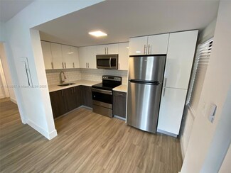 11310 Peachtree Dr Unit A, Miami, FL 33161
