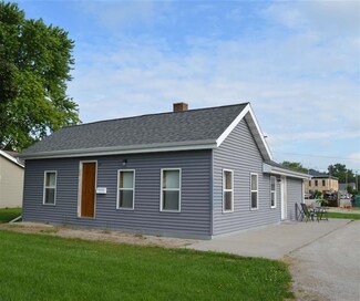 10 W Jefferson St, Waupun, WI 53963