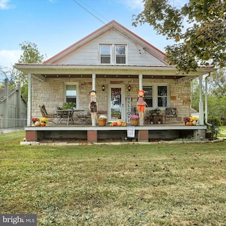 85 Airport Rd, Shippensburg, PA 17257