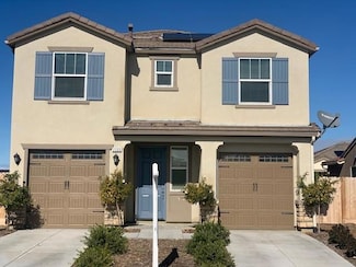 2205 Lombard Ln, Clovis, CA 93611