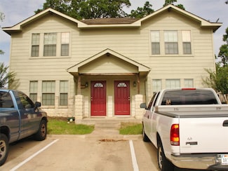 106 Vista Way, Huntsville, TX 77340