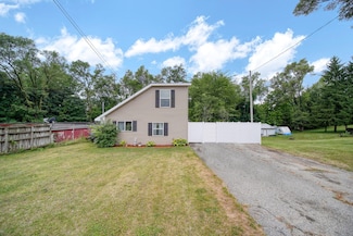 144 Maple Rd, Michigan Center, MI 49254