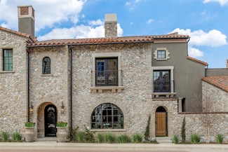 74 Cortes Dr, Westlake, TX 76262