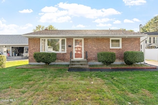 5 New Hampshire Ave, Rensselaer, NY 12144