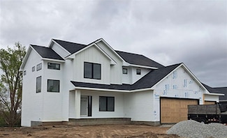 616 Cedar Bend Dr, Solon, IA 52333