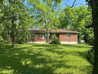 349 Oakview Dr, Nashville, TN 37207