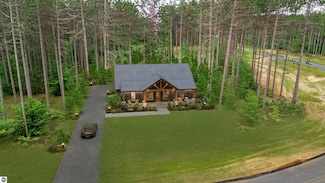 1480 Cascade Trail, Long Lake Township, MI 49685