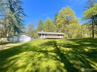 7116 Comanche Ln SW, Olympia, WA 98512