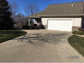 907 Willow Cir, North Sioux City, SD 57049