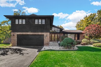 1418 Jeffery Ct, Homewood, IL 60430