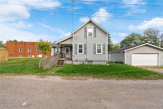 890 Greenside Ave SW, North Lawrence, OH 44666