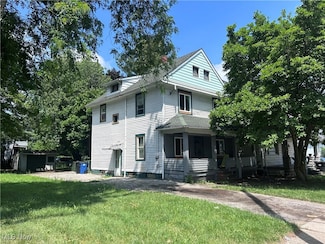 3952 E 74th St, Cleveland, OH 44105