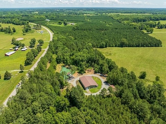 5774 Highway 49, Buffalo Junction, VA 24529