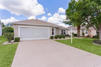 1813 Caryle Ln, The Villages, FL 32162