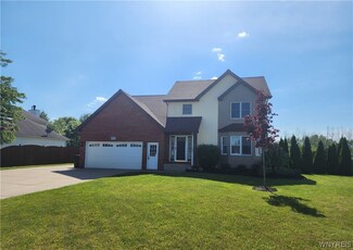 3473 Stevenson Ct, North Tonawanda, NY 14120