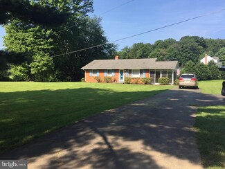 5189 Jeffries Ln, Warrenton, VA 20187