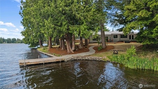 181 E Dabob Rd, Shelton, WA 98584