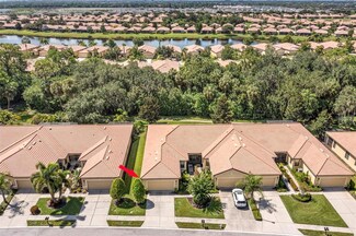 410 Seneca Falls Dr, Apollo Beach, FL 33572