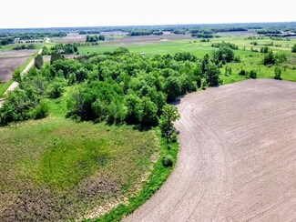 221x 120th Ave, Braham, MN 55006