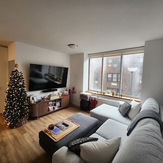 420 E 58th St Unit 16C, New York, NY 10022