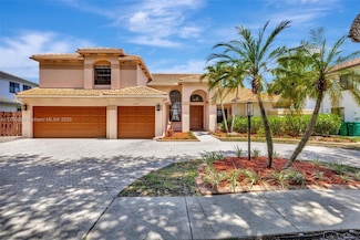 10425 Bermuda Dr, Hollywood, FL 33026