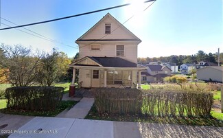1053 S Valley Ave, Olyphant, PA 18447