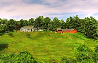 520 East St, Lenox, MA 01240