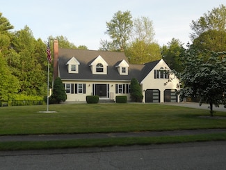 3 Michelle Ln, North Oxford, MA 01537