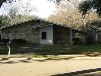 1451 Wind Cave Cir, Plano, TX 75023
