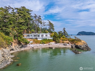 9923 Pull and Be Damned Point Rd, La Conner, WA 98257