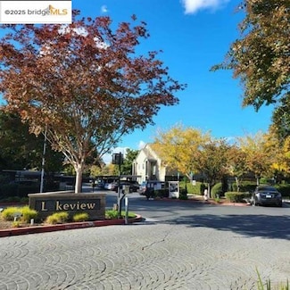 1283 Lakeview Cir, Pittsburg, CA 94565