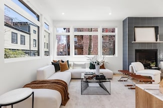 12 Norfolk Ct, Cambridge, MA 02139